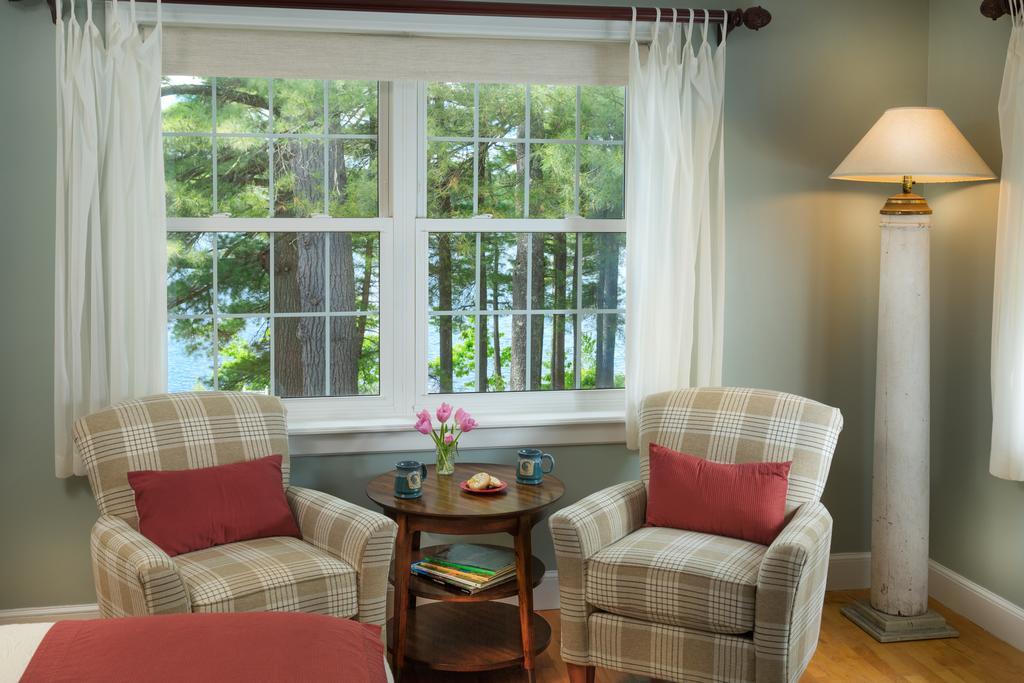 Wolf Cove Inn Poland ภายนอก รูปภาพ