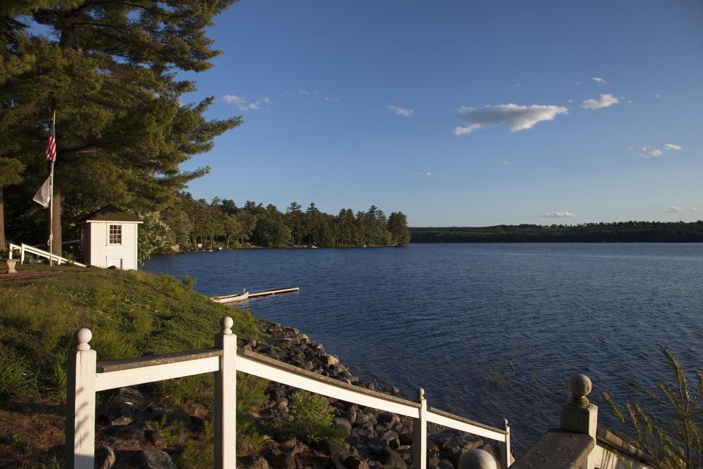 Wolf Cove Inn Poland ภายนอก รูปภาพ
